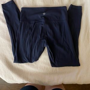 Athleta Salutation 7/8 leggings